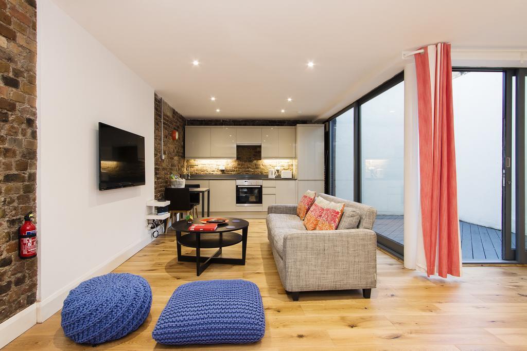 Crashpads Shoreditch Loft With Private Courtyard Londra